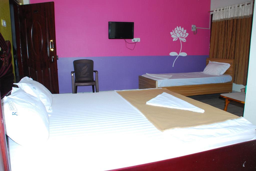 Hotel Jayalakshmi Residency Tirupati Zimmer foto